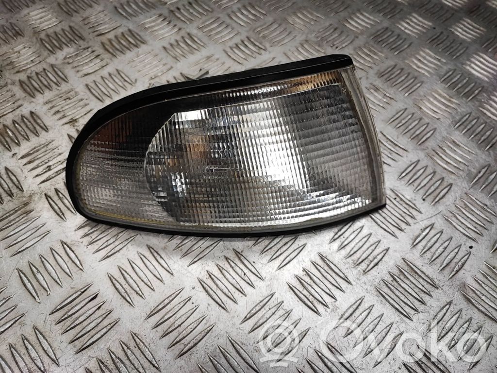 Audi A4 S4 B5 8D Etusuuntavilkku 