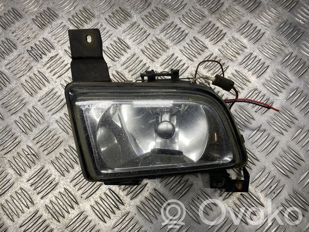 Mazda Premacy Miglas lukturis priekšā 