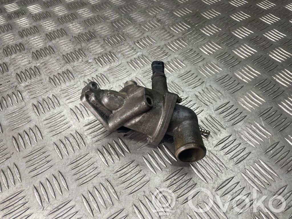 Opel Zafira A Termostaatin kotelo (käytetyt) 