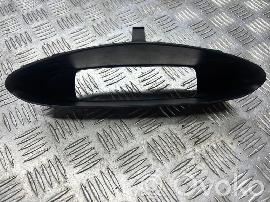 Citroen C5 Kojelaudan kehys 