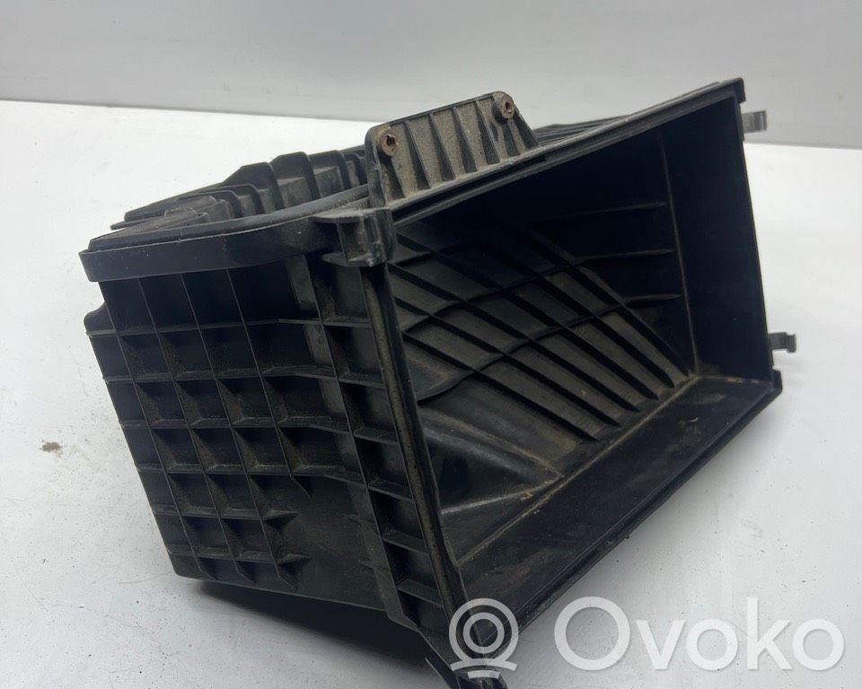 BMW 7 E65 E66 Luftfilterkasten 