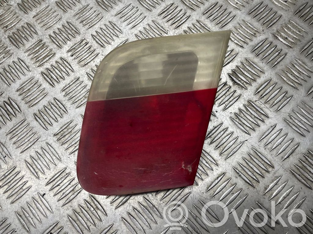 BMW 3 E46 Tailgate rear/tail lights 