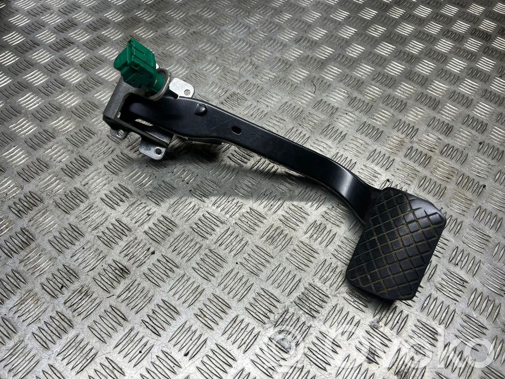 Audi A8 S8 D3 4E Bremžu pedālis 