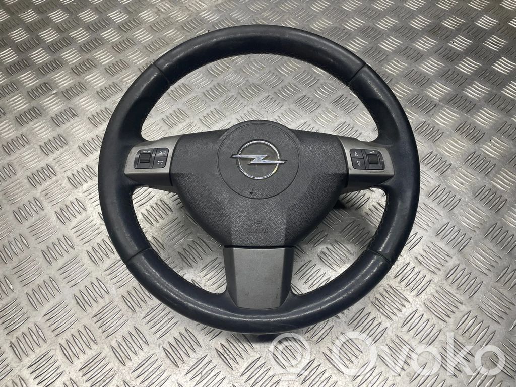 Opel Astra H Steering wheel 