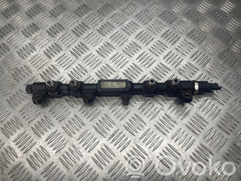 Ford Mondeo Mk III Fuel main line pipe 