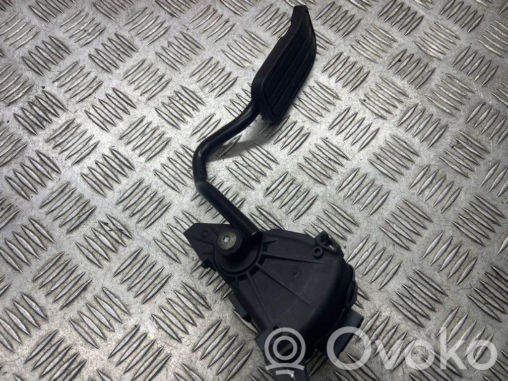 Kaasupoljin   7M3721603D,YM219F836AB