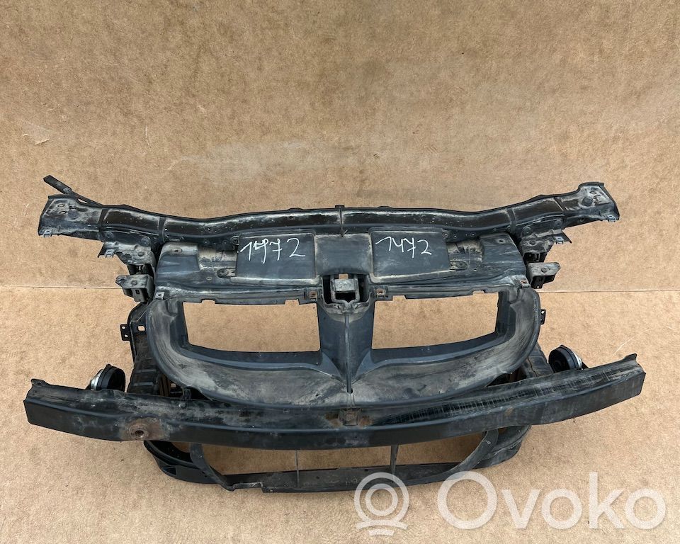 BMW 3 E90 E91 Radiatoru panelis 
