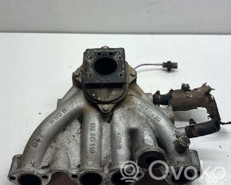 Audi 80 90 B3 Colector de admisión 