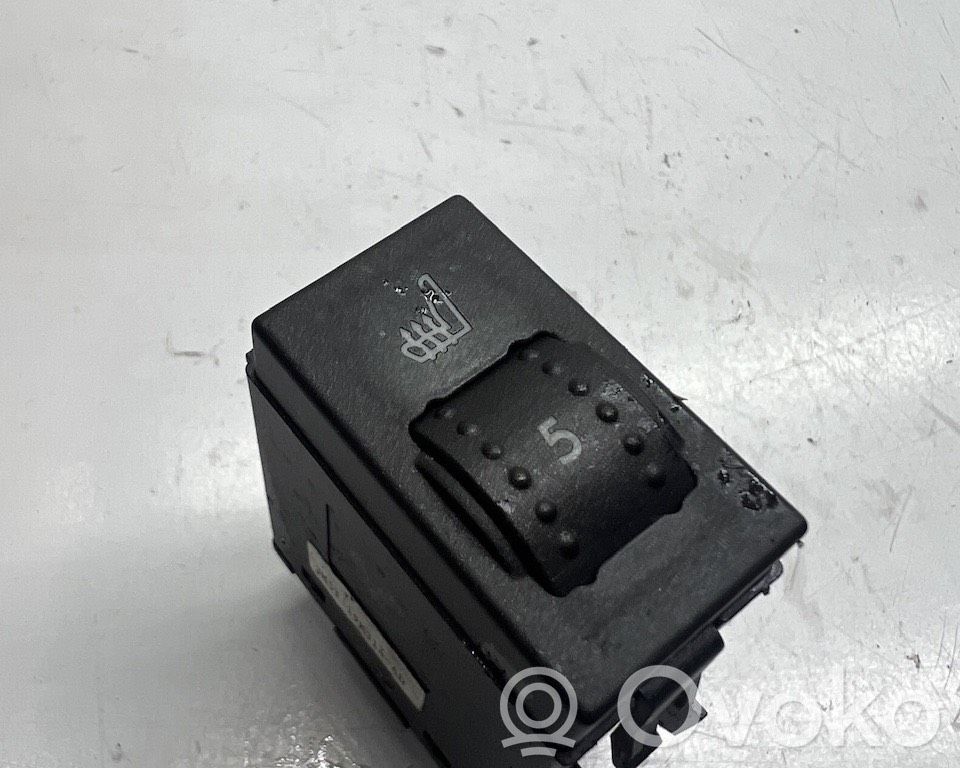 Ford Focus Interruptor de calefacción del asiento 