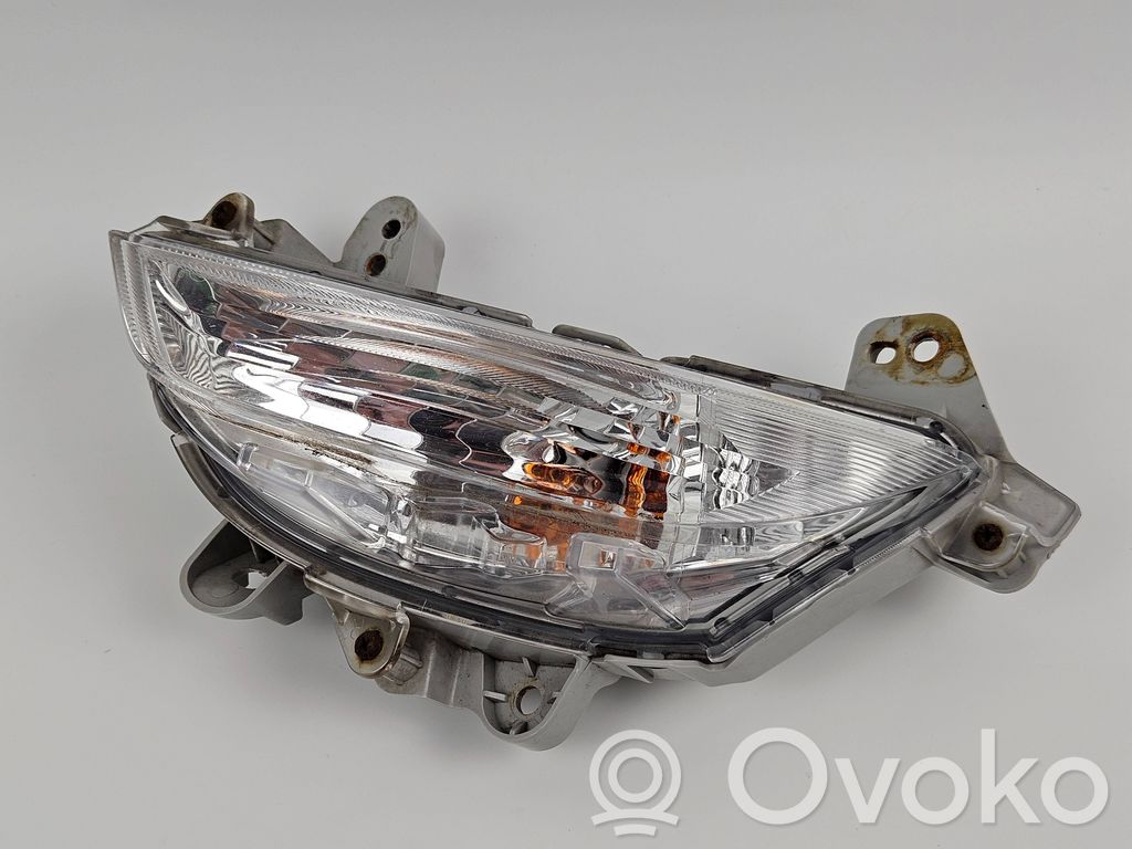 Mazda 3 III Front indicator light 