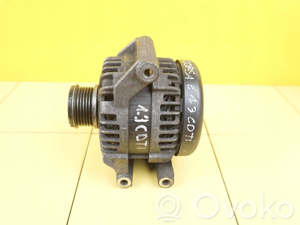 Opel Corsa E Generatorius 