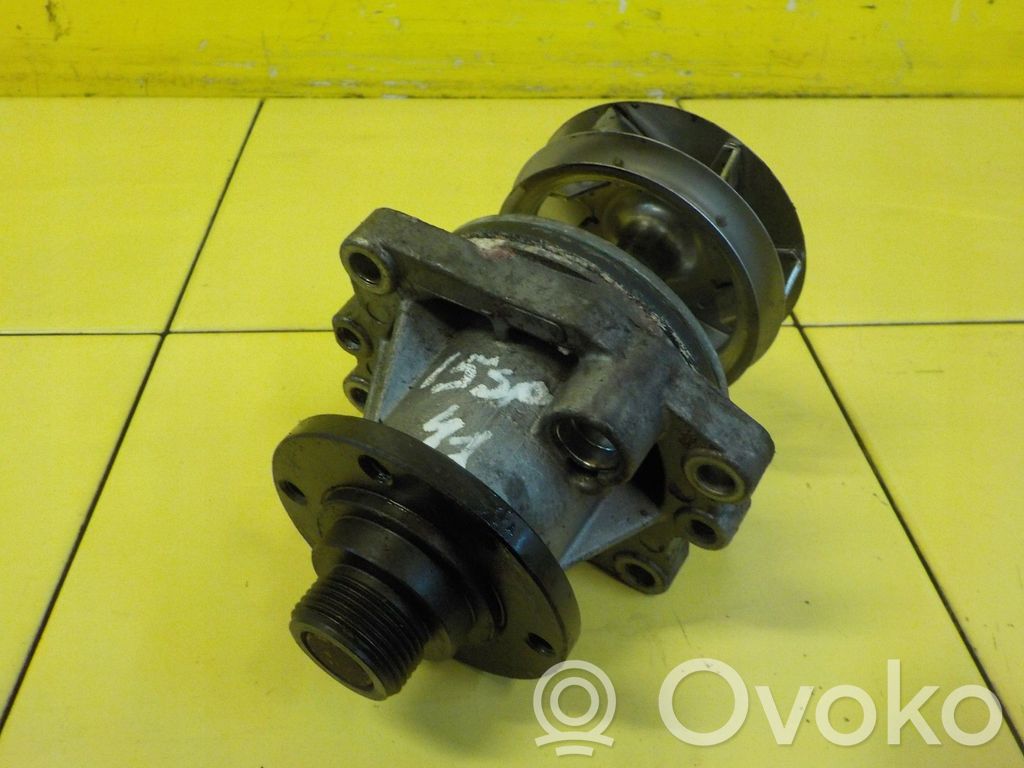 BMW Z4 E85 E86 Water pump 