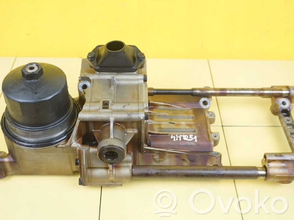 BMW X5 E70 Oil pump 