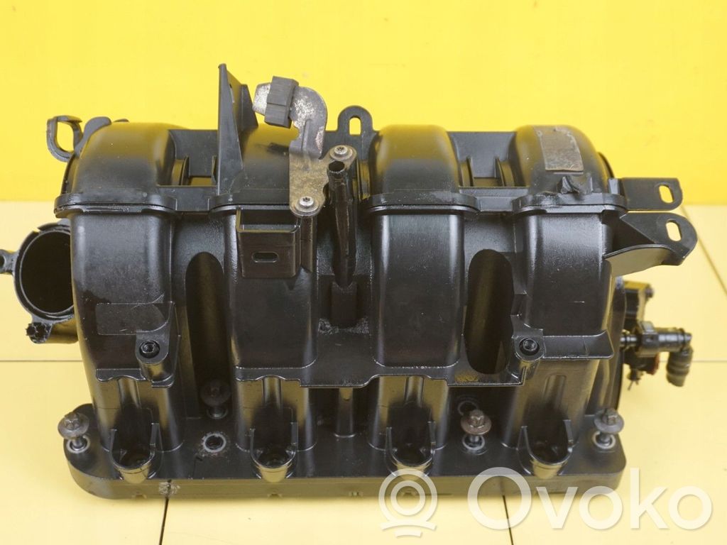 Opel Corsa E Kolektorius įsiurbimo 