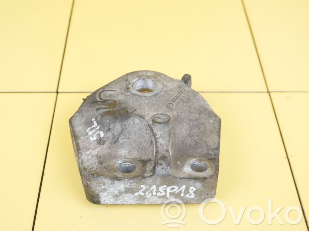 Engine mounting bracket   L5,21SP18