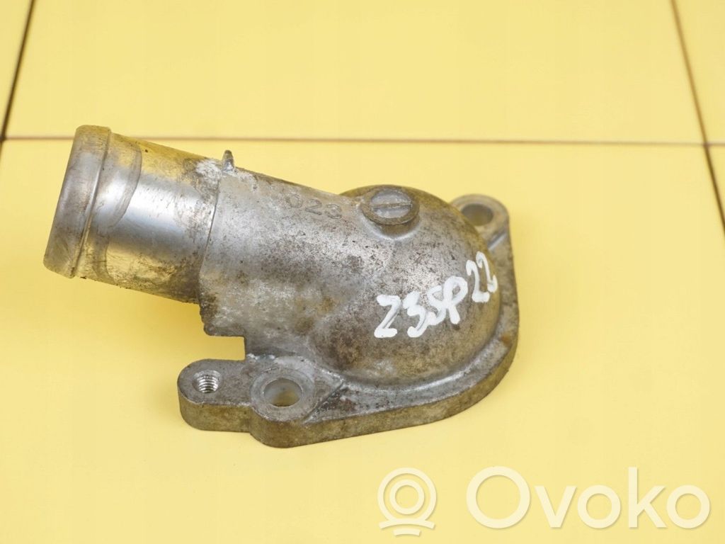 Mitsubishi Outlander Thermostat/thermostat housing 