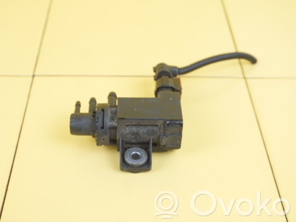 Opel Corsa E Degalų slėgio daviklis 