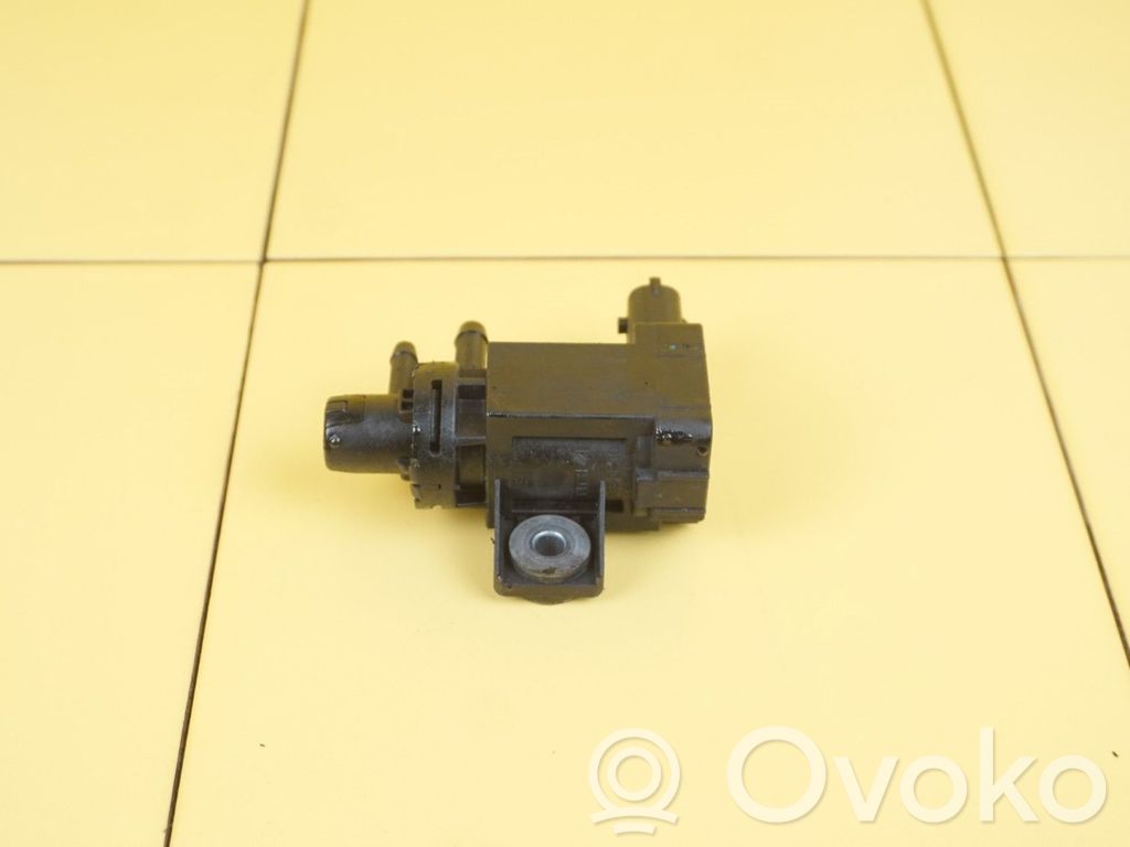Opel Corsa E Solenoidinis vožtuvas 