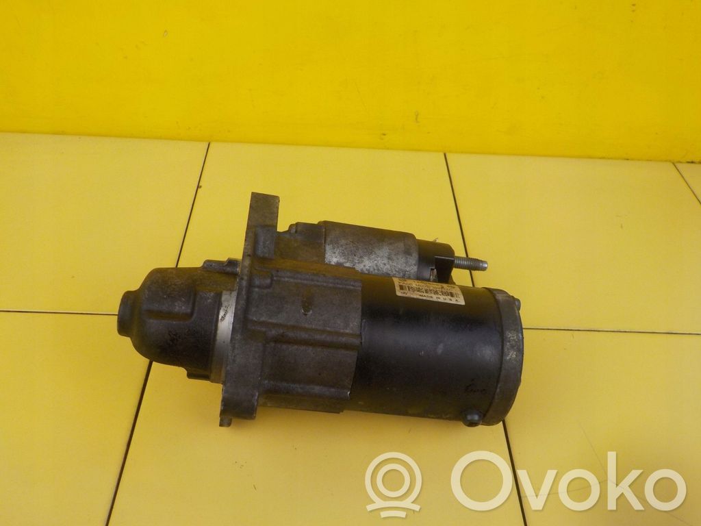 Opel Corsa E Starteris 
