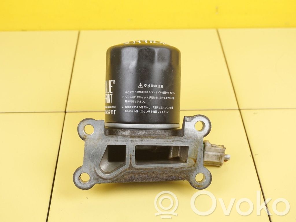 Ford Mondeo MK V Oil filter mounting bracket 