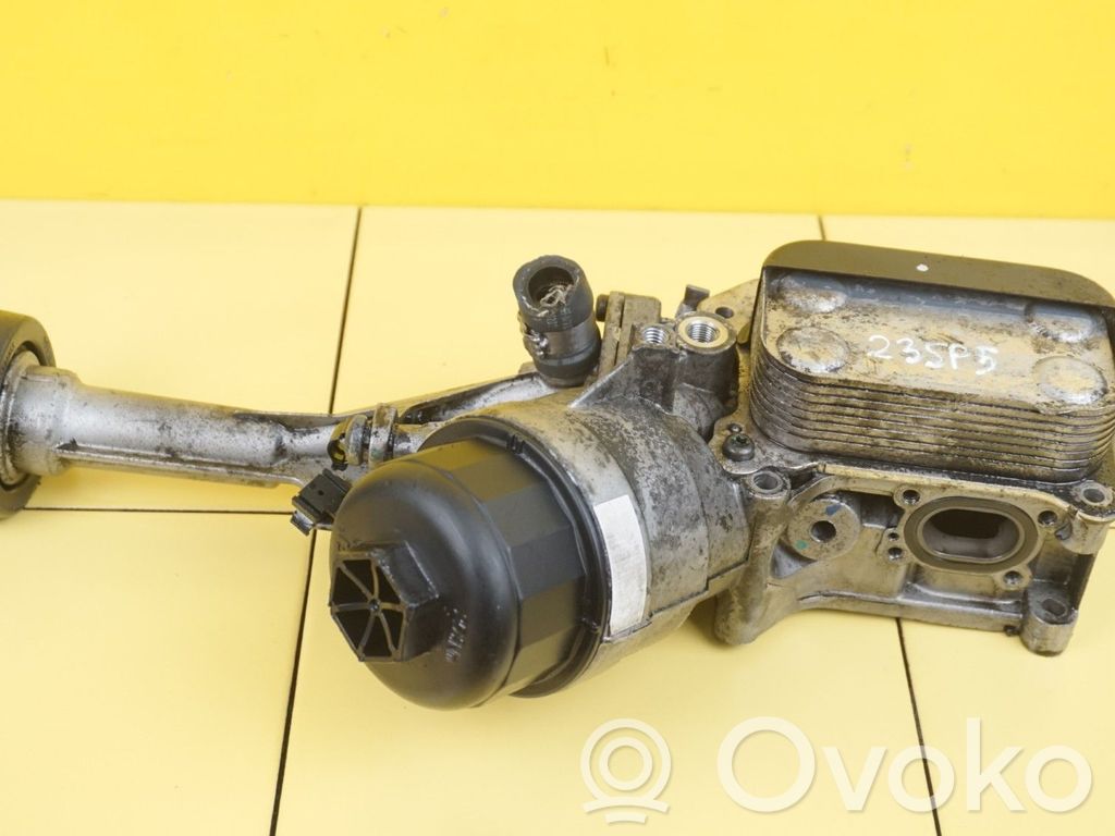 Opel Combo D Soporte de montaje del filtro de aceite 