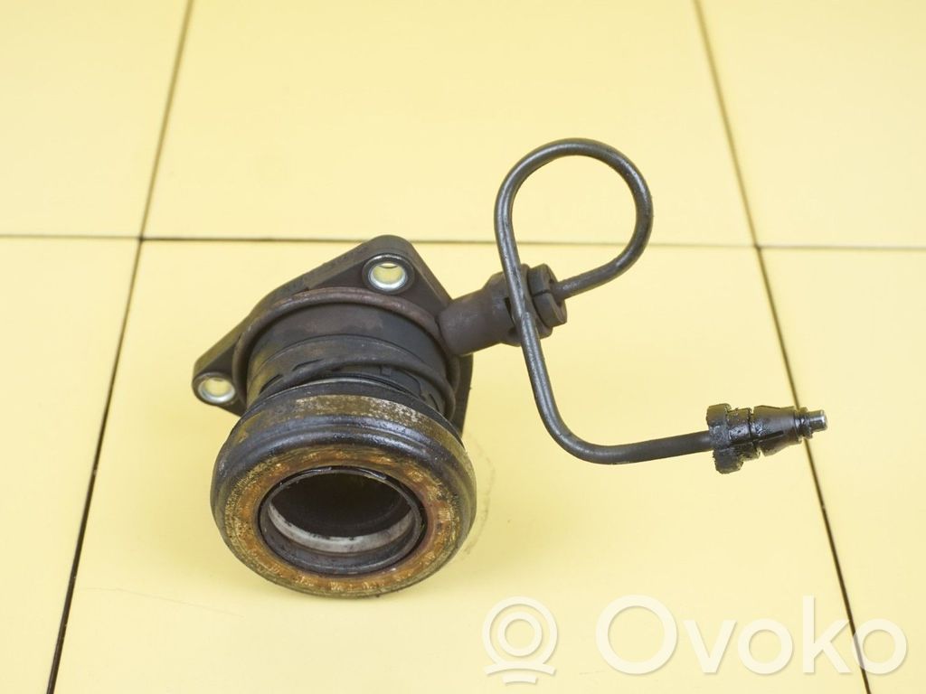Opel Corsa E Clutch slave cylinder 