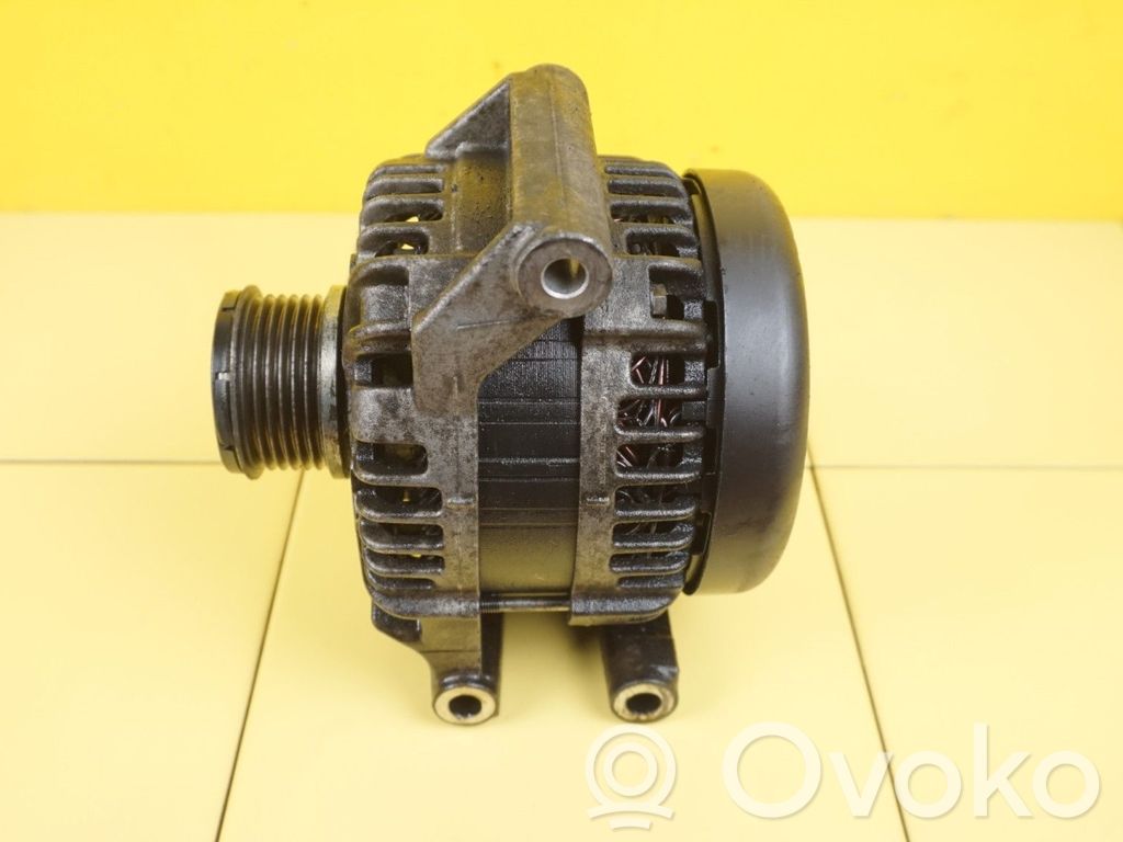 Opel Corsa E Generatorius 