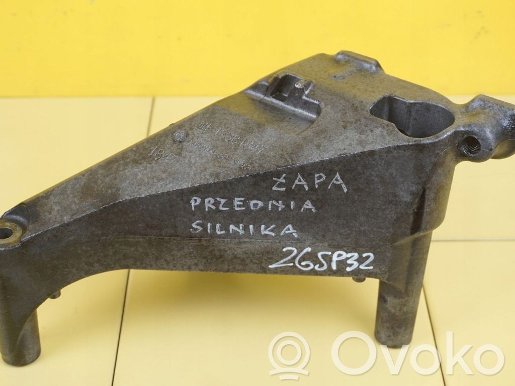 Opel Corsa E Dzinēja nostiprināšanas stiprinājums-kronšteins 