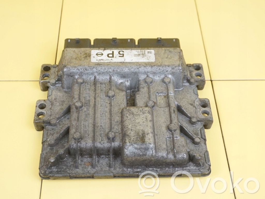 Nissan Navara D23 Engine control unit/module 