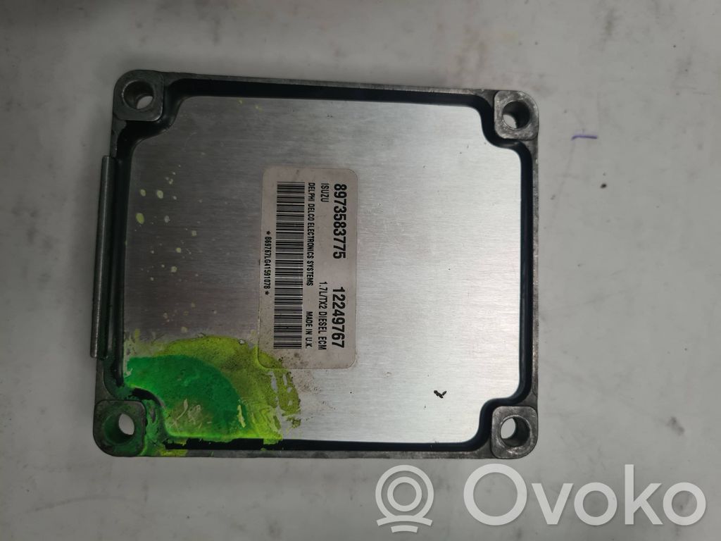 Opel Astra H Engine control unit/module 