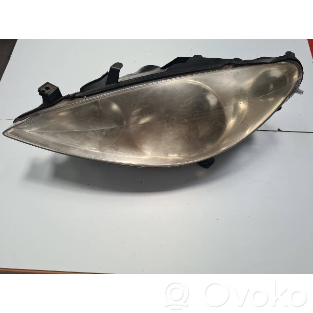 Peugeot 307 Lampa przednia 