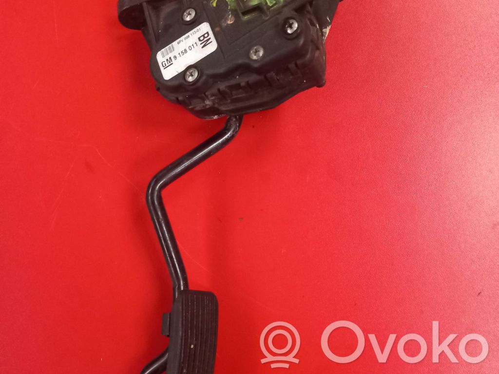 Opel Astra H Pedał gazu / przyspieszenia 