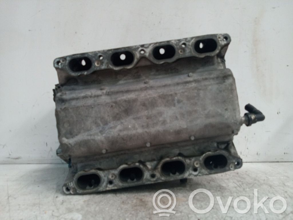 BMW 7 E65 E66 Kolektorius įsiurbimo 