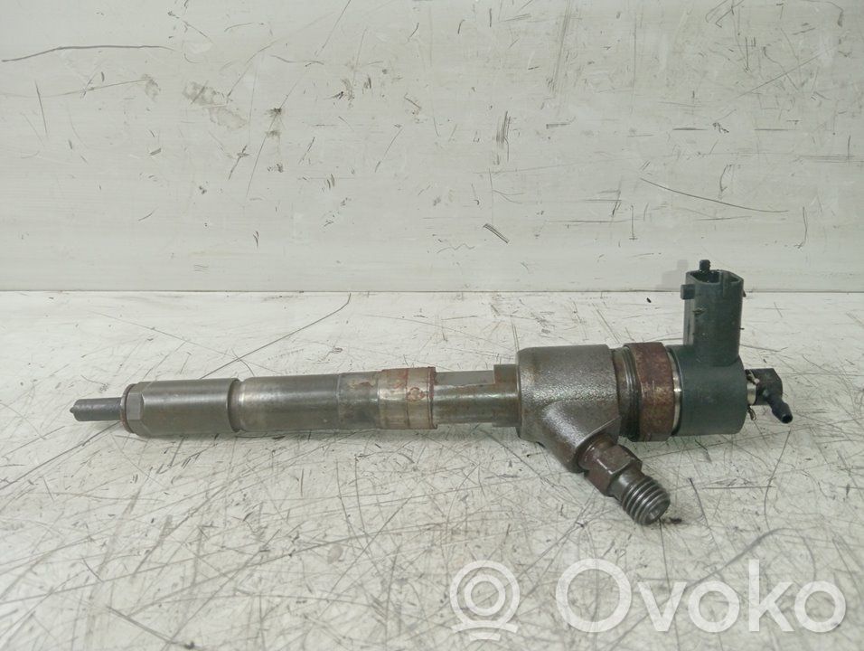 Inyector de combustible   0445110316