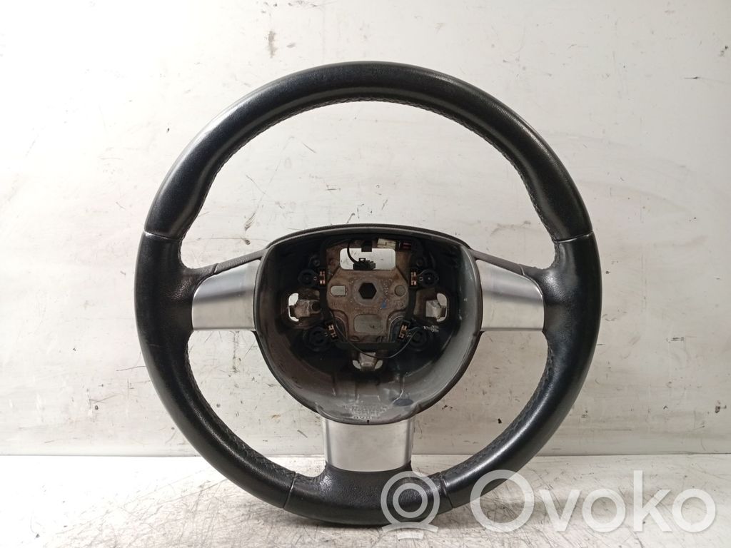 Ohjauspyörä   4M513600EHW