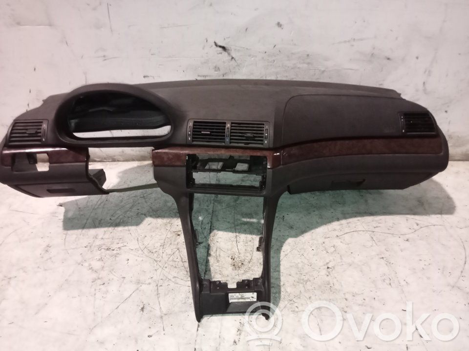 Dashboard   8222255