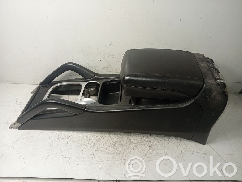 Porsche Cayenne (9PA) Armrest 