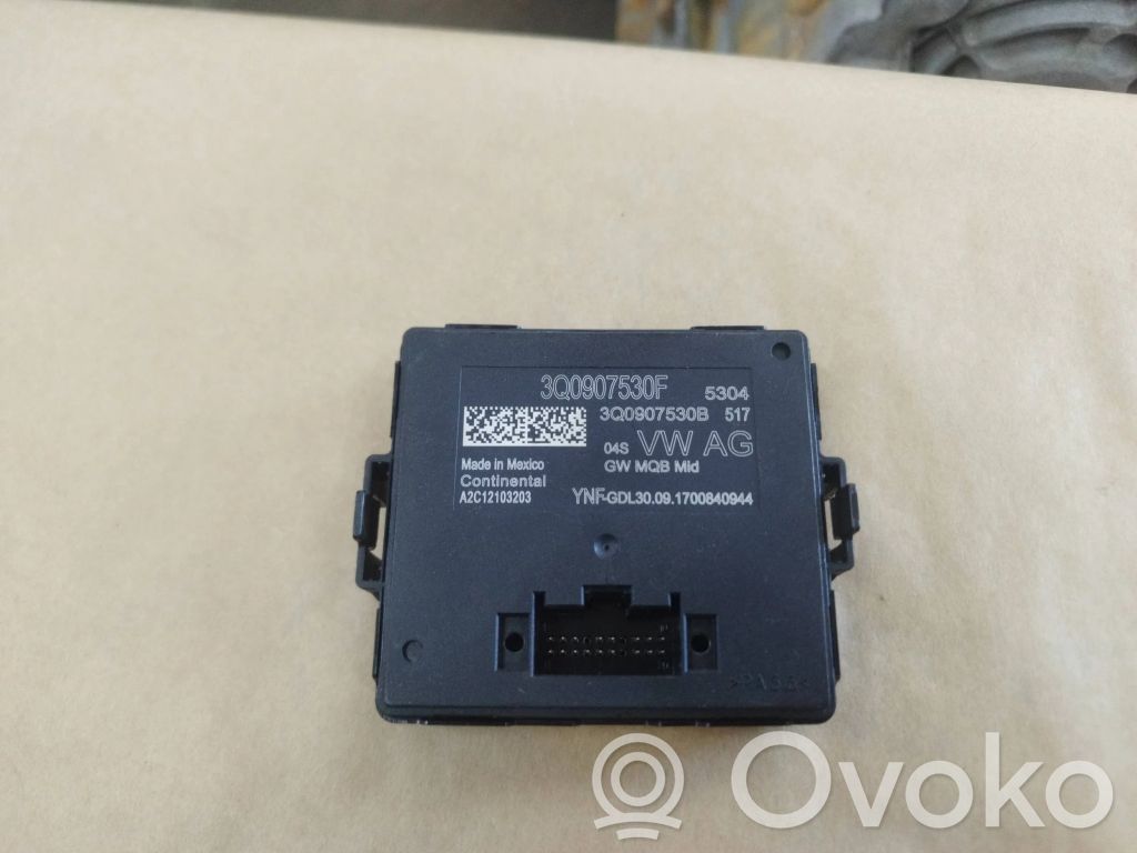 Volkswagen Golf VII Gateway control module 