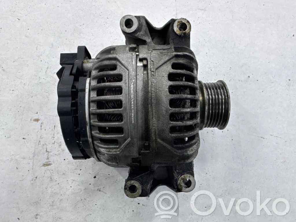 Volkswagen PASSAT CC Ģenerators 