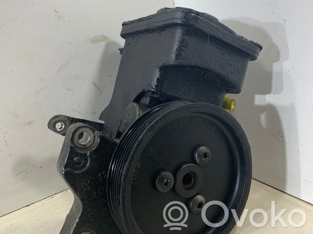 Power steering pump   3413807,7692974541