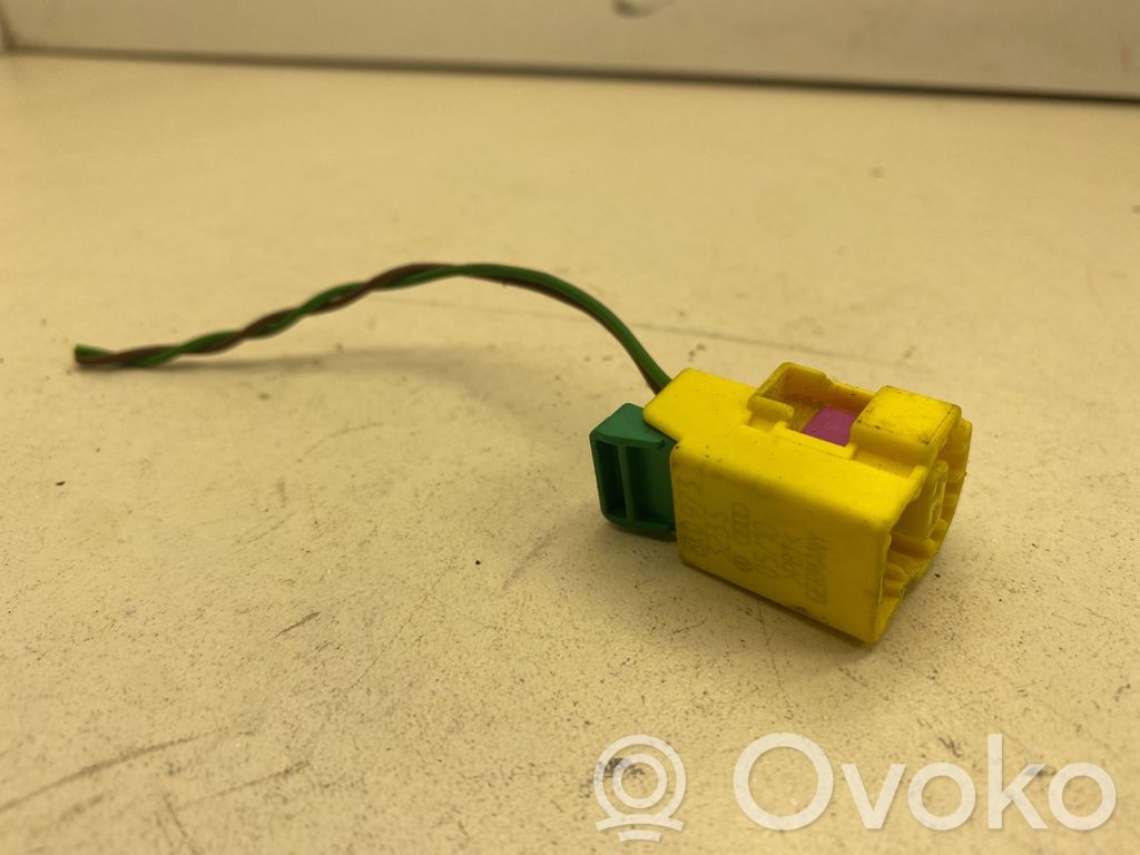 Volkswagen PASSAT CC Airbagsensor Crashsensor Drucksensor 
