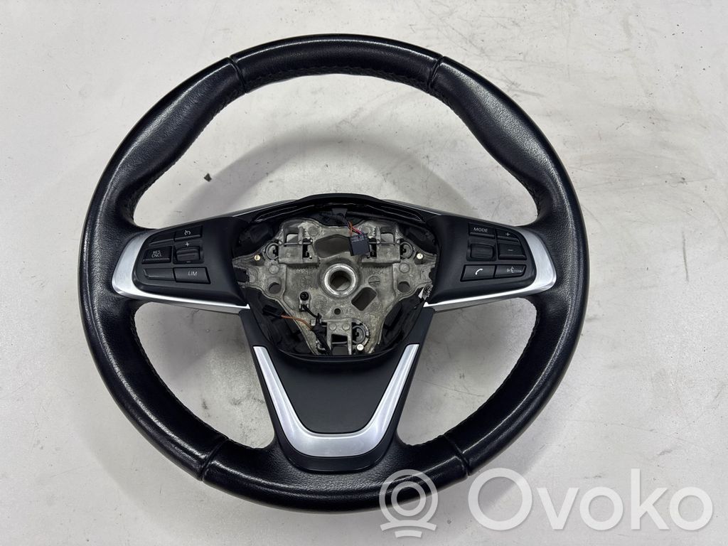 BMW 2 F46 Volan 