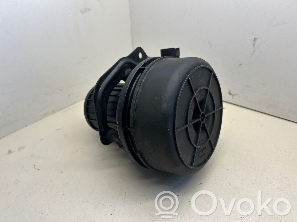 BMW 3 E46 Toissijainen ilmapumppu 