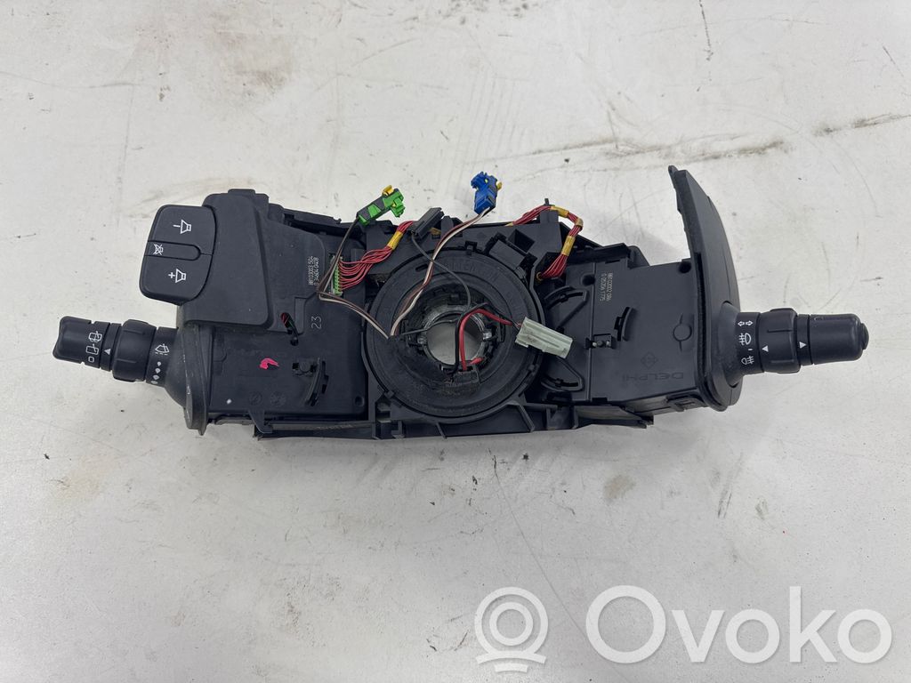 Renault Clio III Wiper turn signal indicator stalk/switch 