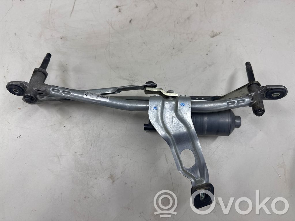 BMW X1 F48 F49 Mechanizm i silniczek wycieraczek szyby przedniej / czołowej 
