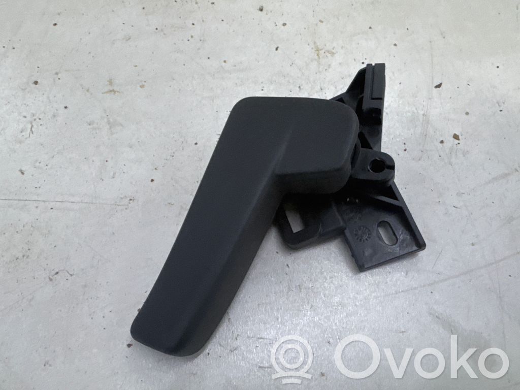 Volkswagen Jetta VI Rączka / Uchwyt otwierania pokrywy przedniej / maski silnika 