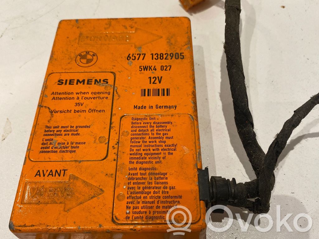 BMW 3 E36 Gaisa spilvenu vadības bloks 