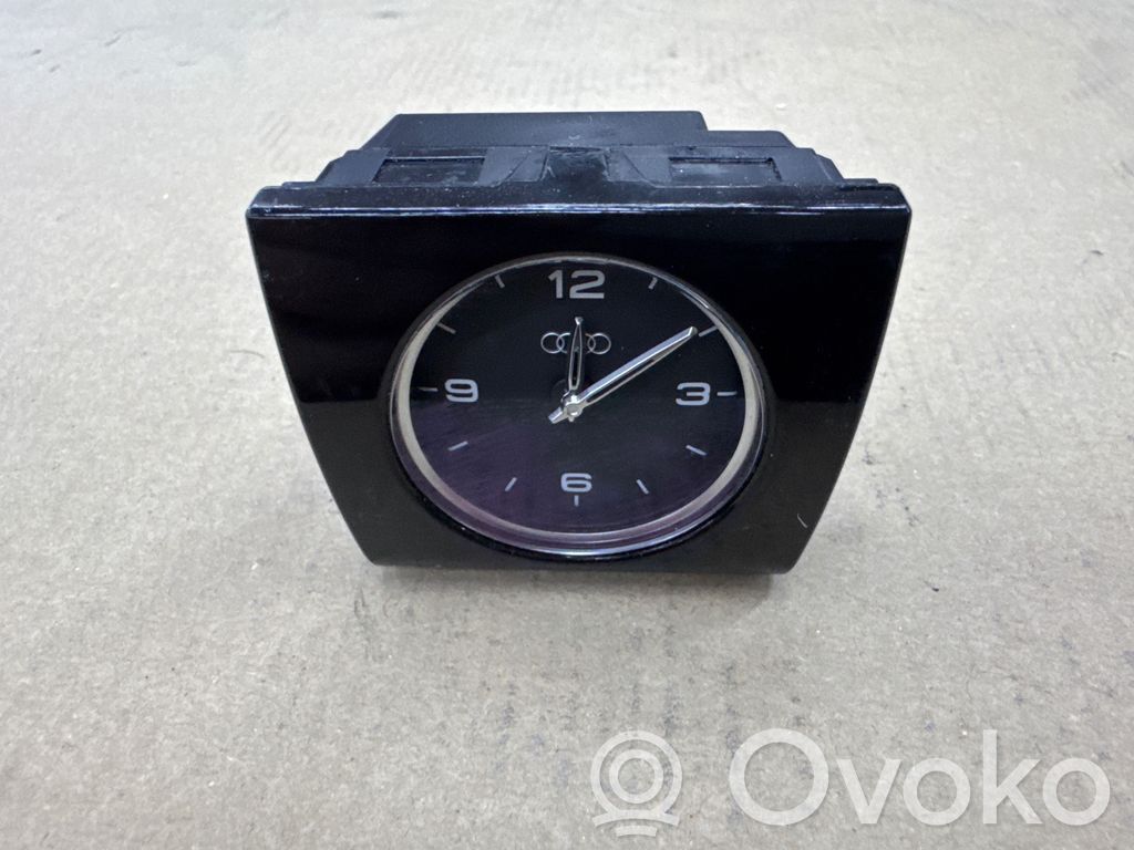 Audi A8 S8 D4 4H Reloj 