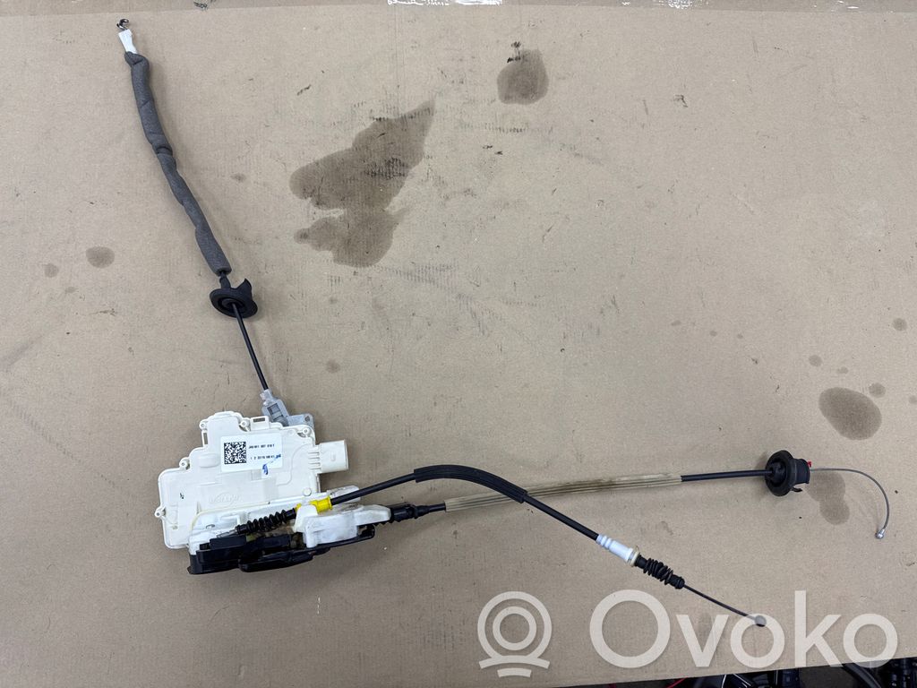 Audi A8 S8 D4 4H Zamek drzwi przednich 