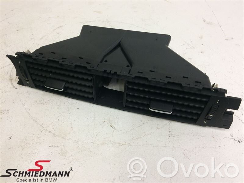 BMW 3 F30 F35 F31 Rejilla de ventilación central del panel 